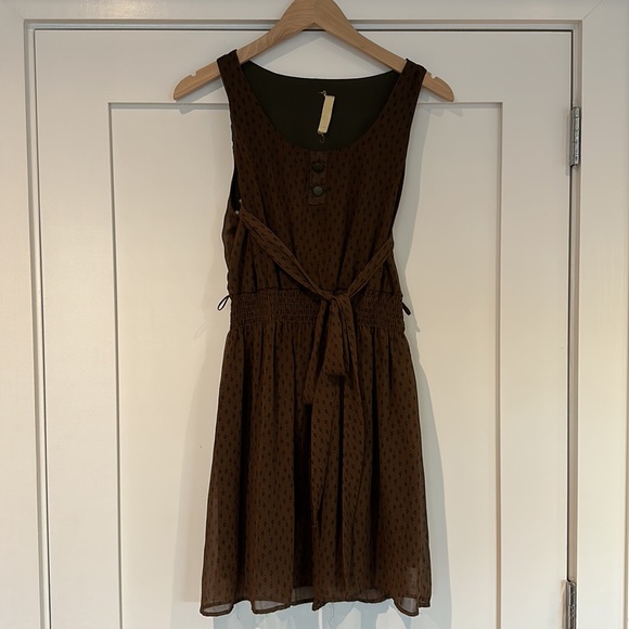 Vintage print dress with tie - Picture 2 of 5